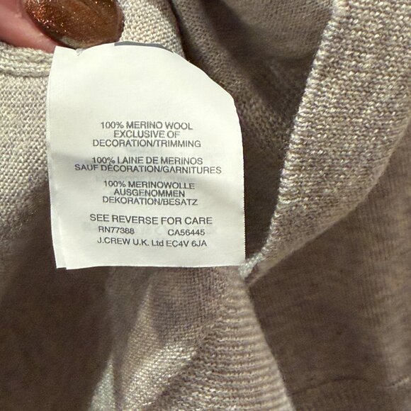 J Crew 3/4 Sleeve Grey Merino Wool Sweater w/ Kiss Lips Sz S - Picture 5 of 6